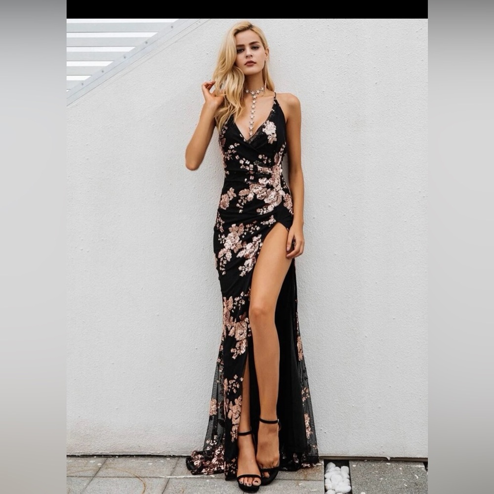 Simplee Apparel Black Floral Backless Maxi Dress with Pink Blossoms